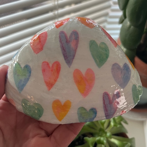 Hand Crafted Decoupage Hearts Sea Shell Ring Trinket Dish - Picture 2 of 2